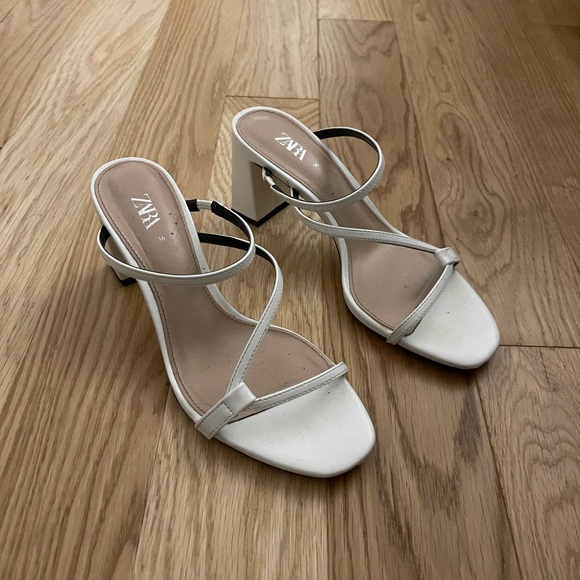 White Zara sandal